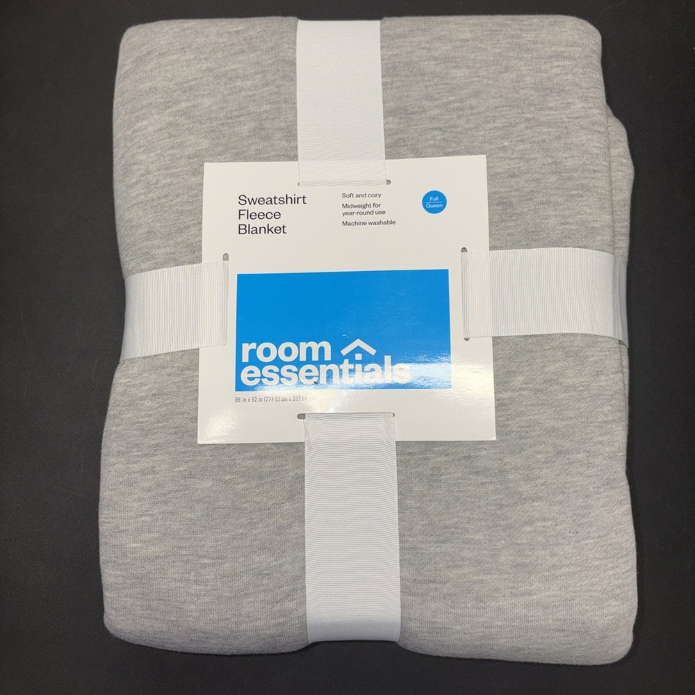 Room Essentials Gray Sweatshirt Fleece Blanket Size Full/Queen 88x92 In